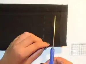 Comment faire un ourlet de pantalon à la main