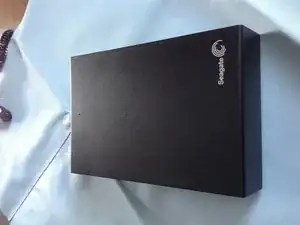 Démontage du disque de bureau d'extension Seagate 3 To