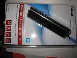 Démontage du concentrateur Trust Pyramid USB 2.0 à 7 ports