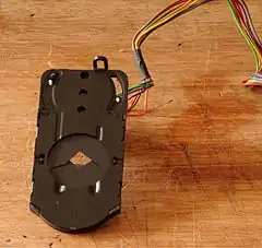 diaphragme à deux lamelles d'une ancienne caméra video