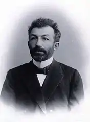Josef Atabekov, 1907