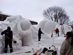 Sculptures sur neige pendant la carnaval de Québec