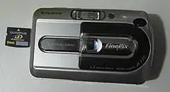 Fujifilm FinePix A330 (5 février 2004)