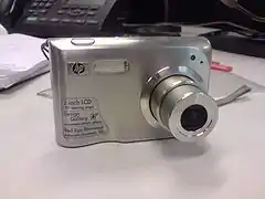 Hewlett-Packard Photosmart R927   (4 janvier 2006)