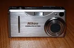 Nikon Coolpix 3700   (28 octobre 2003)