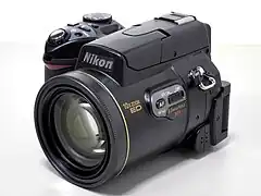 Nikon Coolpix 8800 (16 septembre 2004)