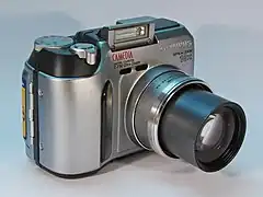 Olympus C-730 UZ (12 septembre 2002)