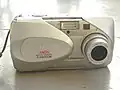 Olympus D-560 Zoom = Camedia C-350 zoom (2 mars 2003)