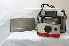 Polaroid Automatic 104 (1965-)