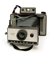 Polaroid Automatic 320 (1969-1975+)