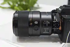 Sony FE 90 mm f/2,8 Macro G OSS (4 mars 2015)