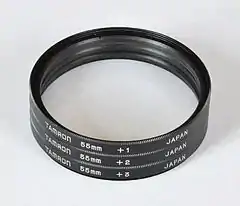 Un jeu de 3 bonnettes Tamron