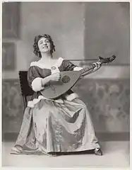 Antoinette van Dijk, 1917