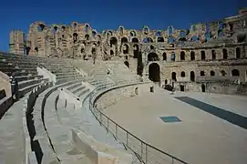 Amphithéâtre de Thysdrus à El Jem (Tunisie), début IIIe siècle.
